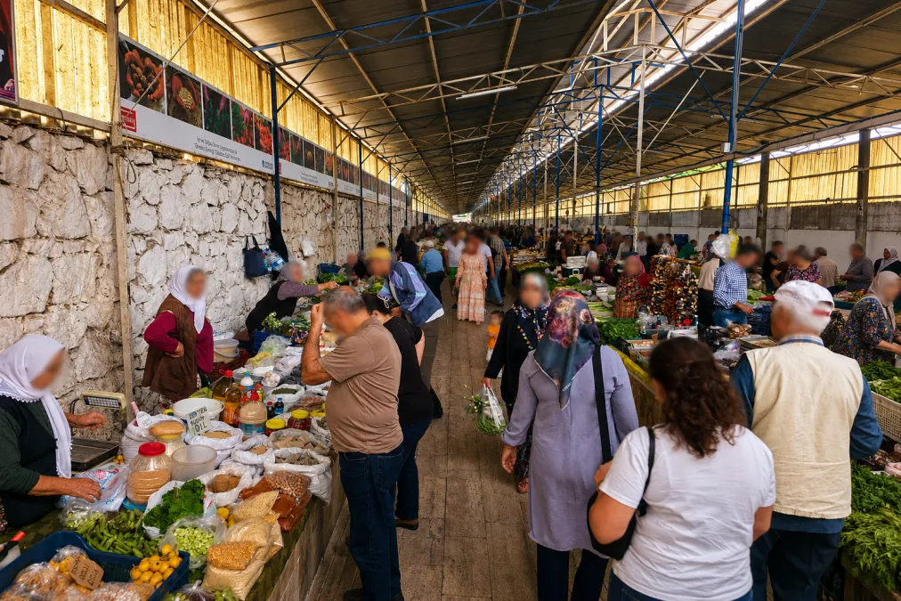 Mercato del Villaggio (Venerdì)